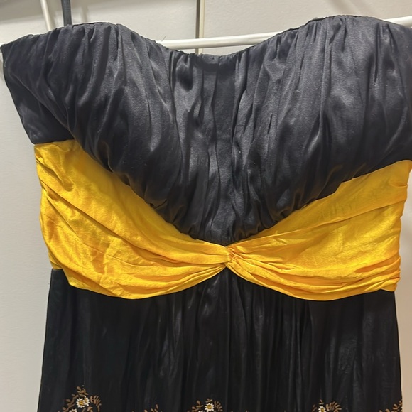 Silk Bebe mini Dress - Picture 4 of 10